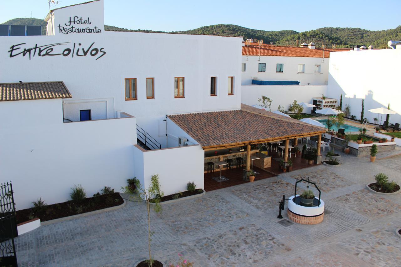 Hotel Entreolivos El Pedroso Exterior foto